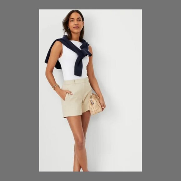 Ann Taylor Khaki short Size 0 - Picture 1 of 6
